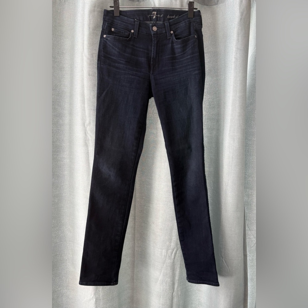 7 for All Mankind Women's Dark Wash Karah Fit Straight Jeans 31 waist 34 inseam